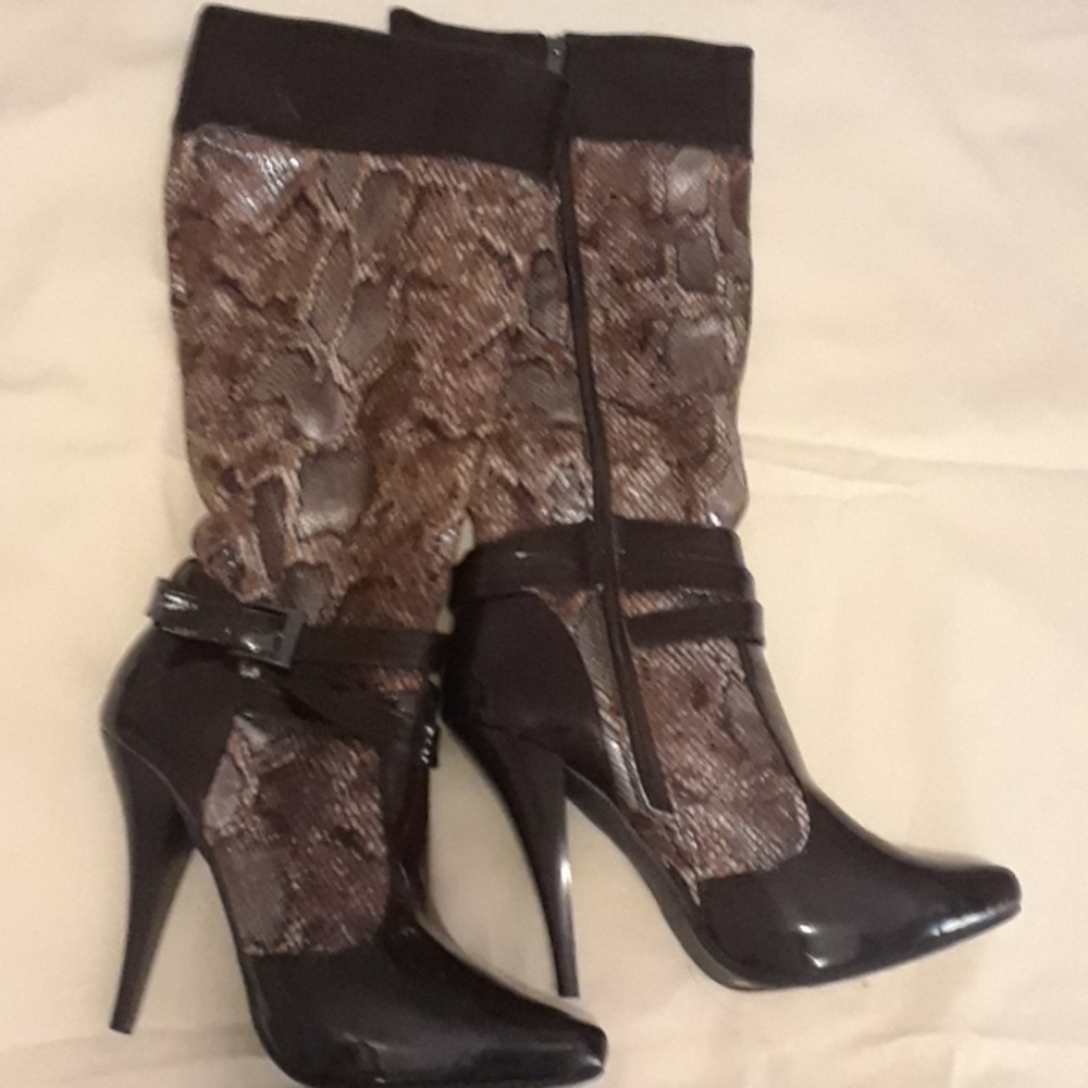 Faux Snake Skin Boots